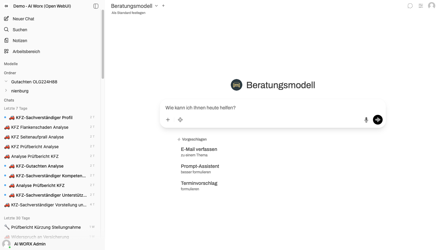 OpenWebUI-Hauptoberfläche mit linker Seitenleiste, Modellauswahl und Chatbereich